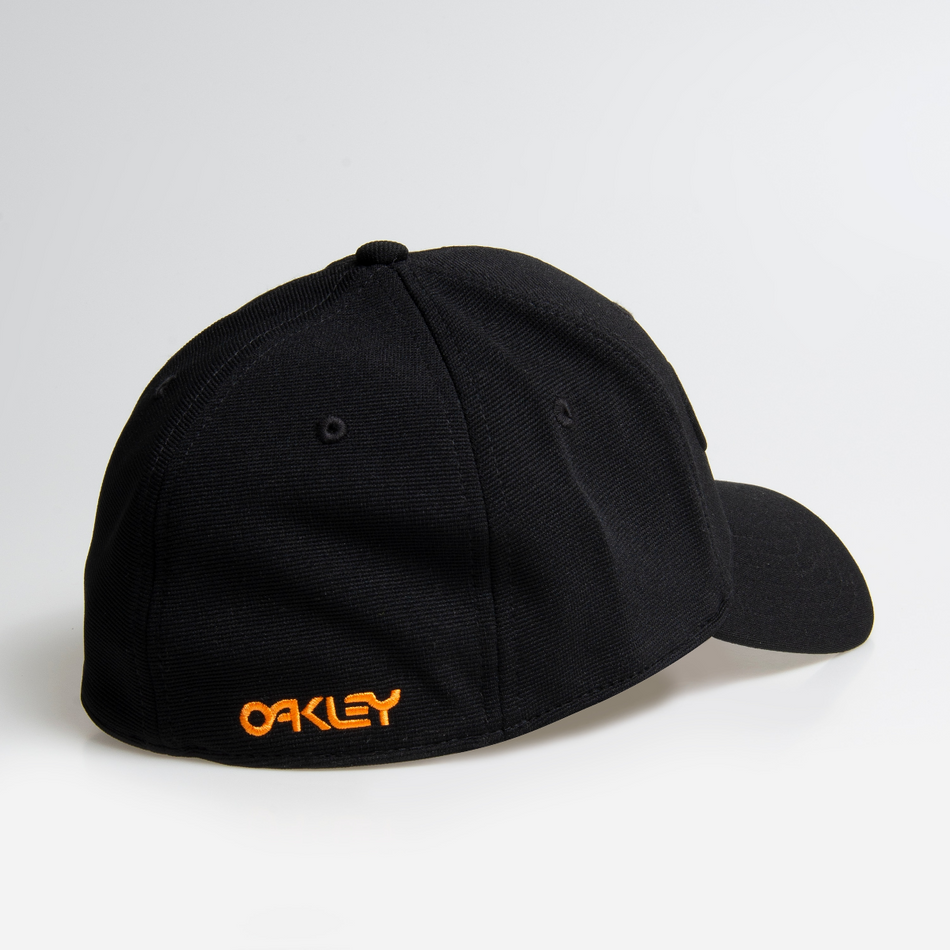 Oakley 6 Panel Stretch Hat Embossed - Blackout - L/XL