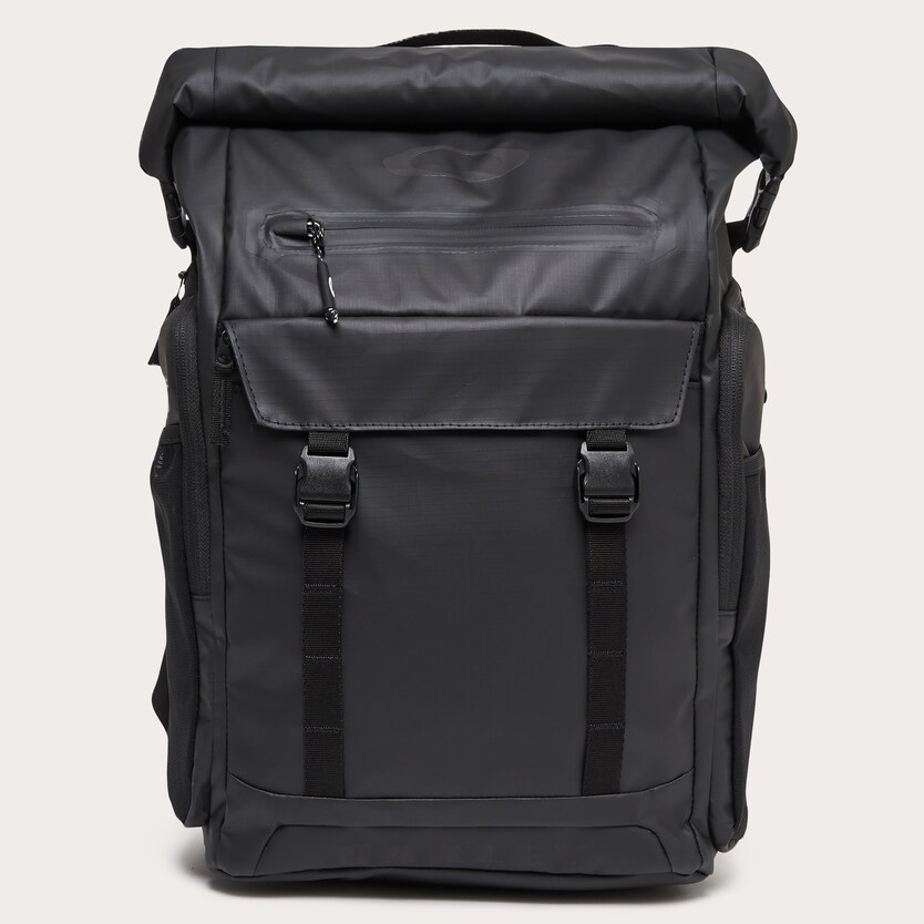 Oakley Road Trip Terrain 25L RC Pack - Blackout