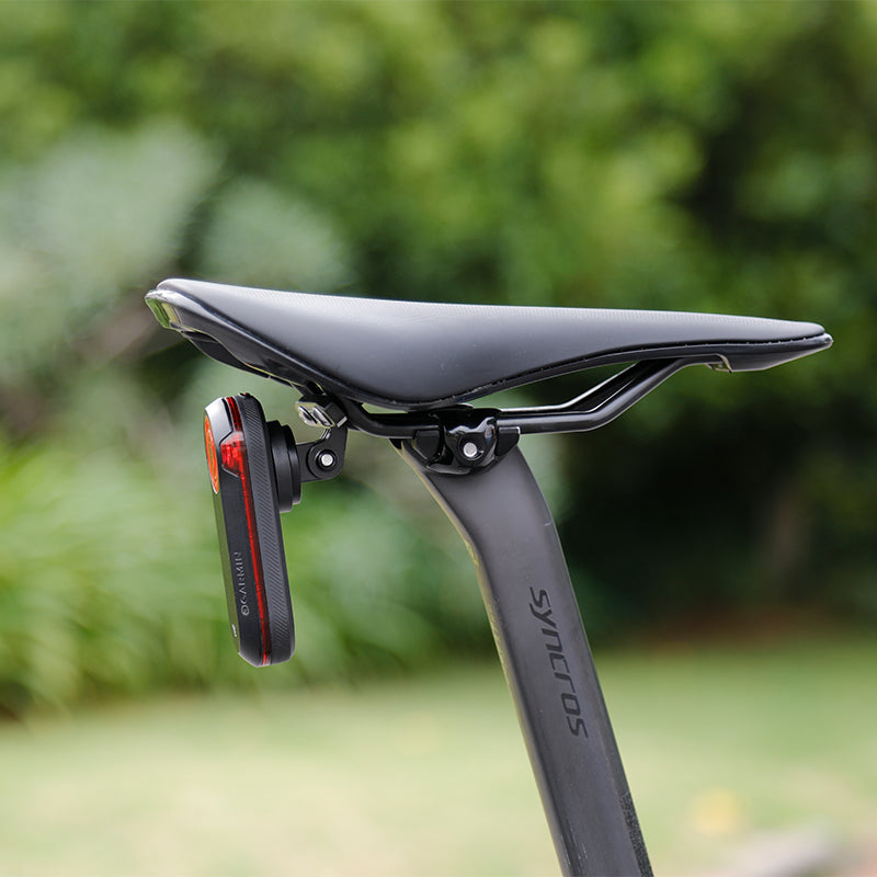 Forza Universal Saddle Rail Light Mount - Garmin Varia